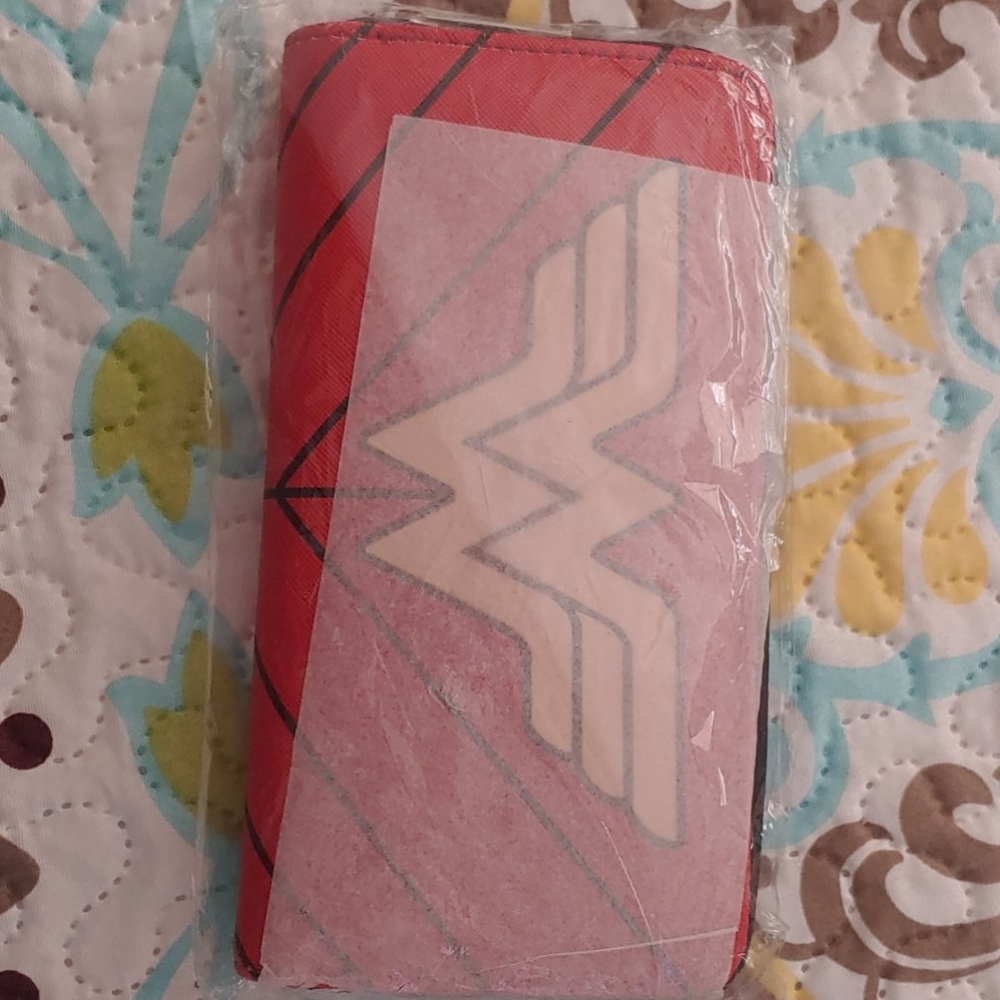 Wonder woman wallet